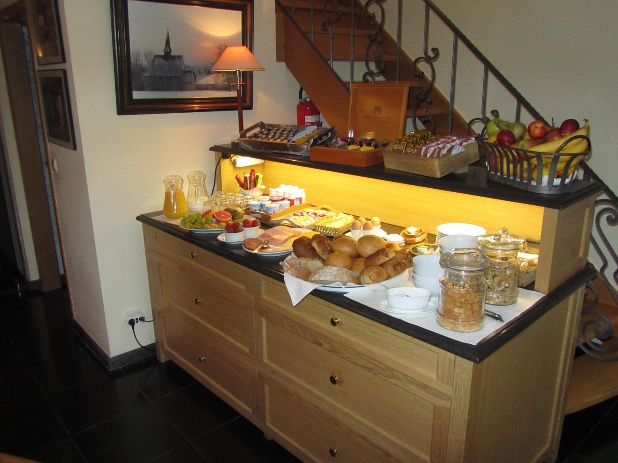 Hotel Klein Nederlo Vlezenbeek Екстериор снимка